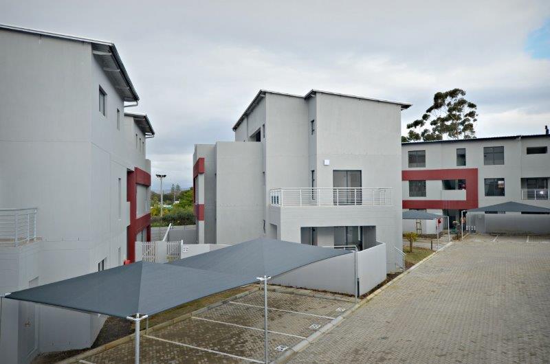 2 Bedroom Property for Sale in Langeberg Village Western Cape